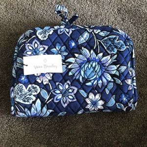 Vera Bradley Travel Organizer